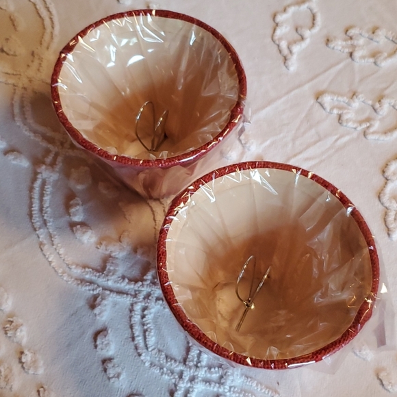💥SOLD💥New 2 pair Red Burlap Lamp Shades - Picture 5 of 12